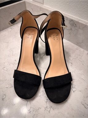 A new day Black Suede Ankle-Strap Block Heel Sandals 6 1/2